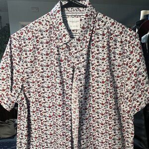 Denim & Flower Red & Black Floral Print Short-Sleeve Button-Up SZ Large